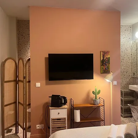 Kaffee Changé Hotel